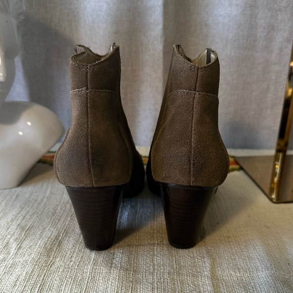 Joe’s Jeans Suede Booties sz 7.5 - Picture 5 of 7